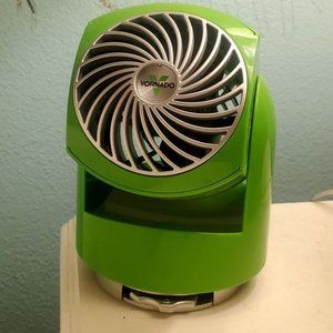 Vornado Flippi V6 Green Fan